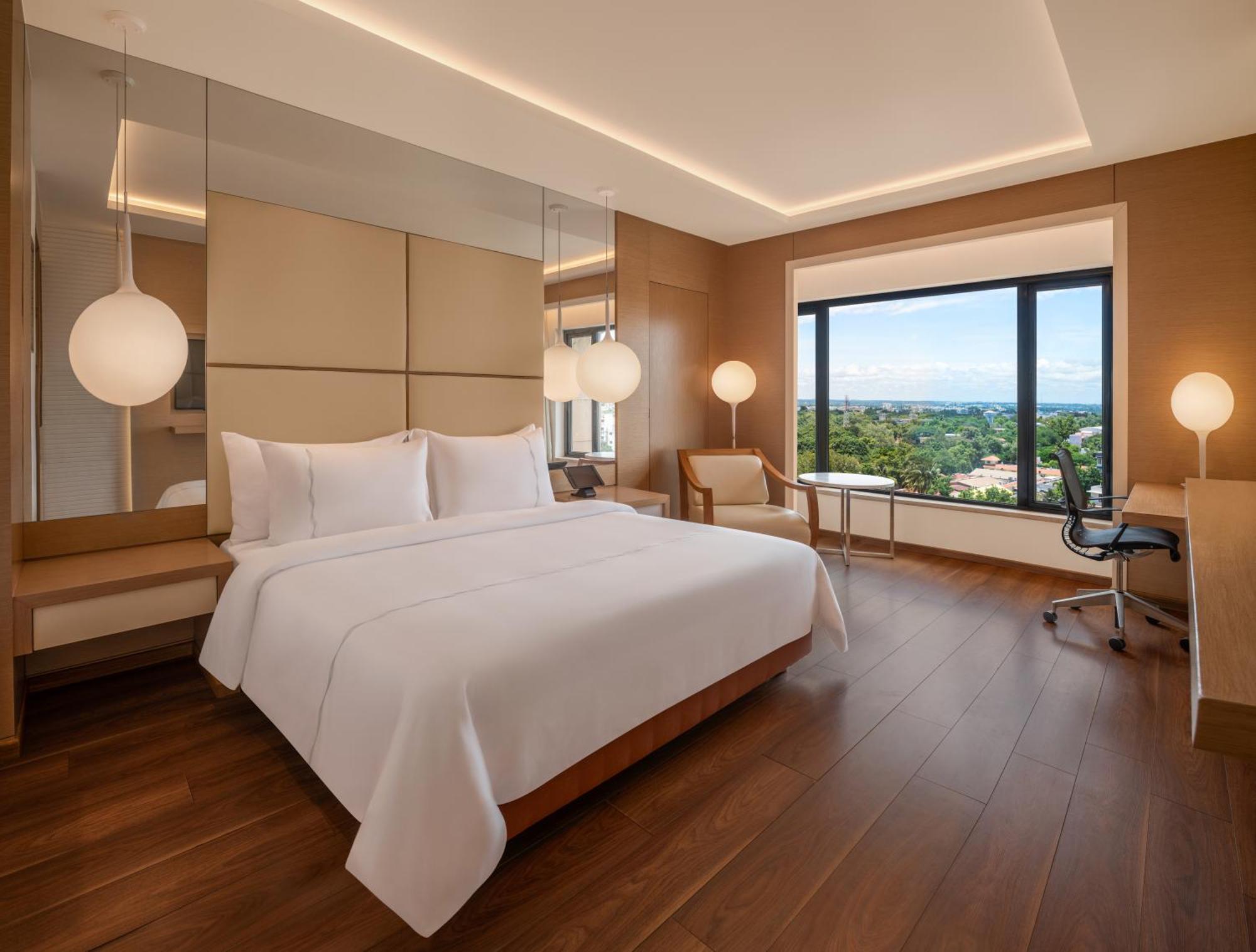 The Residency Towers Κοϊμπατόρε Εξωτερικό φωτογραφία